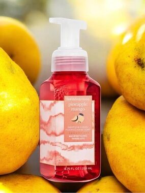Bath & Body Works PINEAPPLE MANGO Gentle & Clean Foaming Hand Soap 8.75 oz